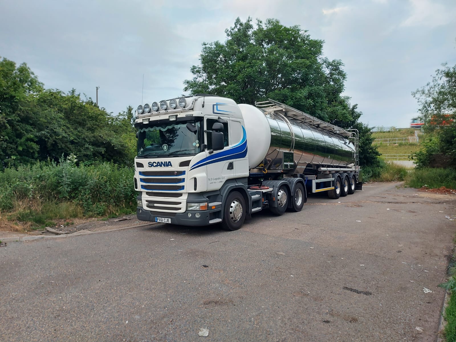 Rapeseed Oil Haulage UK | SLD Logistics